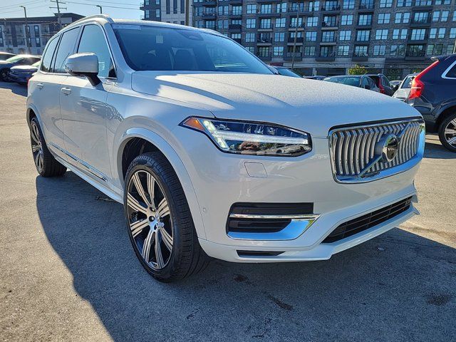 2024 Volvo XC90 Recharge Plug-In Hybrid Plus Bright Theme