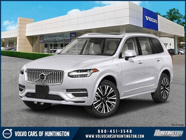 2024 Volvo XC90 Recharge Plug-In Hybrid Plus Bright Theme