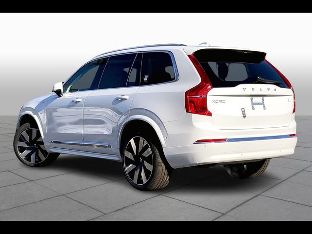 2024 Volvo XC90 Recharge Plug-In Hybrid Plus Bright Theme