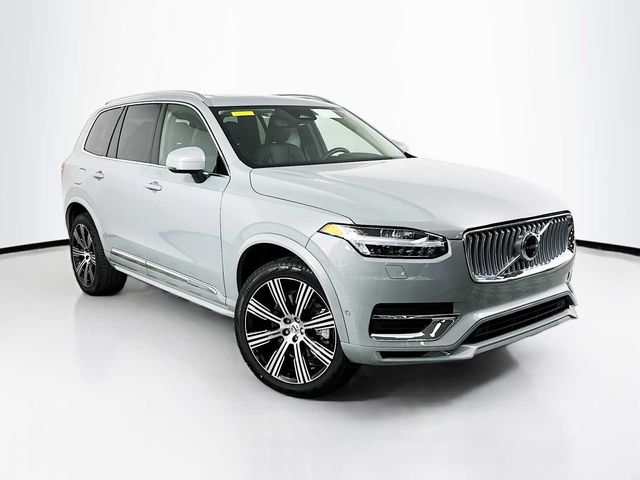 2024 Volvo XC90 Recharge Plug-In Hybrid Plus Bright Theme