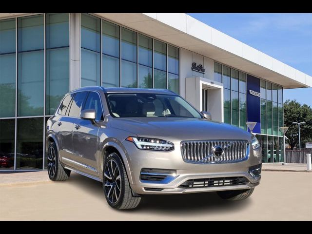 2024 Volvo XC90 Recharge Plug-In Hybrid Plus Bright Theme