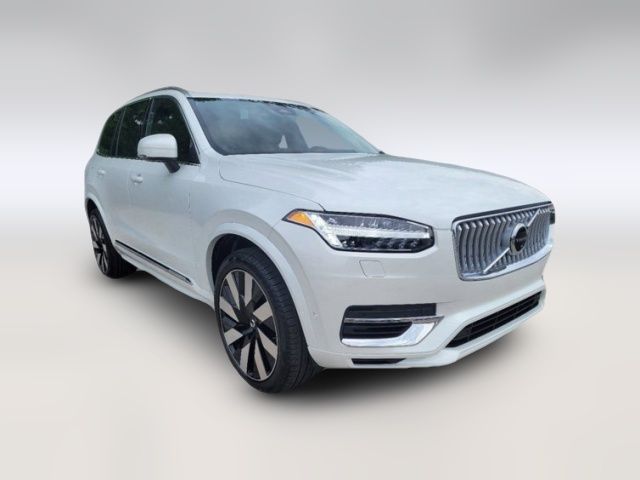 2024 Volvo XC90 Recharge Plug-In Hybrid Plus Bright Theme