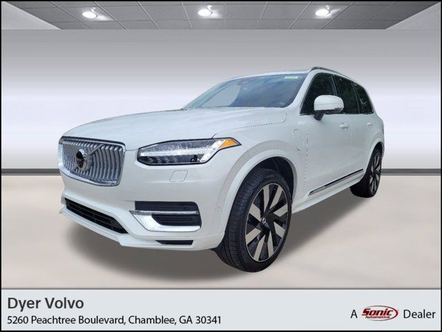 2024 Volvo XC90 Recharge Plug-In Hybrid Plus Bright Theme