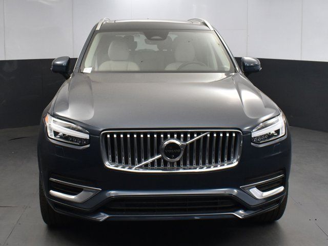 2024 Volvo XC90 Recharge Plug-In Hybrid Plus Bright Theme