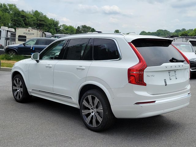 2024 Volvo XC90 Recharge Plug-In Hybrid Plus Bright Theme