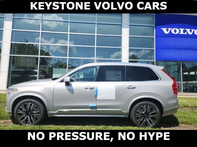 2024 Volvo XC90 Recharge Plug-In Hybrid Plus Bright Theme