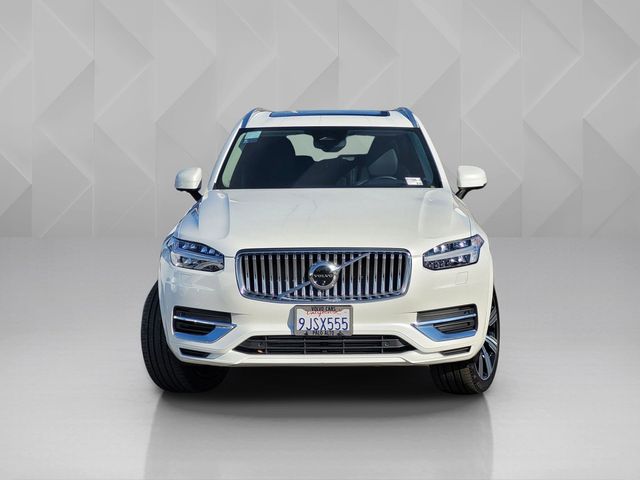 2024 Volvo XC90 Recharge Plug-In Hybrid Plus Bright Theme