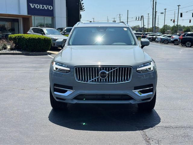 2024 Volvo XC90 Recharge Plug-In Hybrid Plus Bright Theme