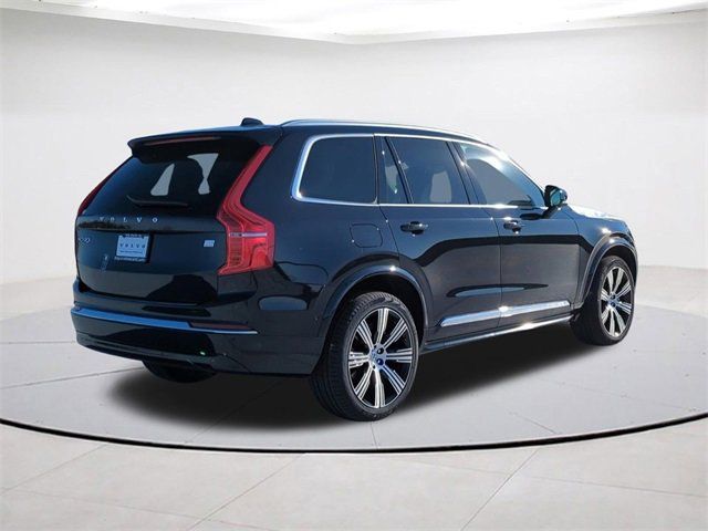 2024 Volvo XC90 Recharge Plug-In Hybrid Plus Bright Theme