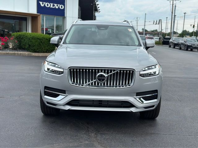 2024 Volvo XC90 Recharge Plug-In Hybrid Plus Bright Theme