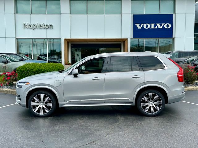 2024 Volvo XC90 Recharge Plug-In Hybrid Plus Bright Theme