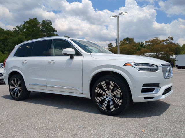 2024 Volvo XC90 Recharge Plug-In Hybrid Plus Bright Theme