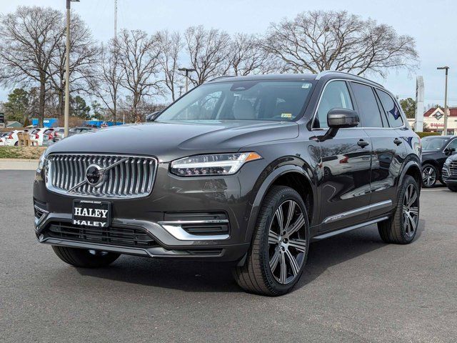 2024 Volvo XC90 Recharge Plug-In Hybrid Plus Bright Theme