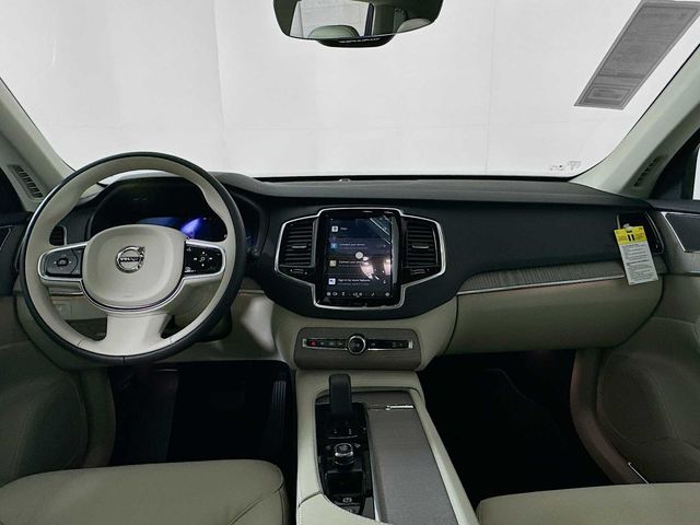 2024 Volvo XC90 Recharge Plug-In Hybrid Plus Bright Theme