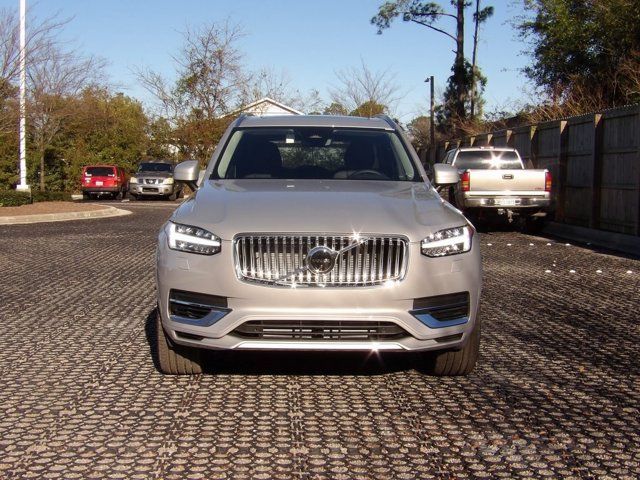 2024 Volvo XC90 Recharge Plug-In Hybrid Plus