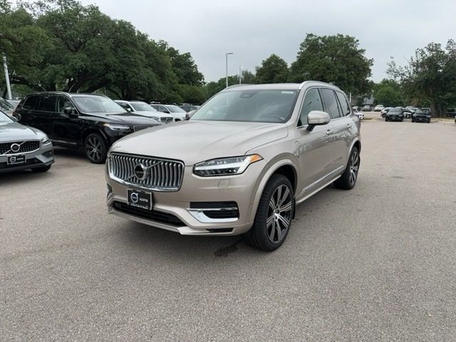 2024 Volvo XC90 Recharge Plug-In Hybrid Plus