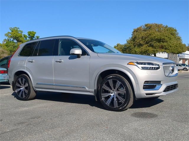 2024 Volvo XC90 Recharge Plug-In Hybrid Plus