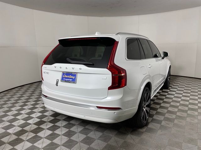 2024 Volvo XC90 Recharge Plug-In Hybrid Plus