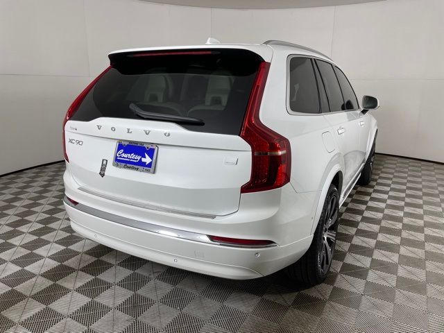 2024 Volvo XC90 Recharge Plug-In Hybrid Plus