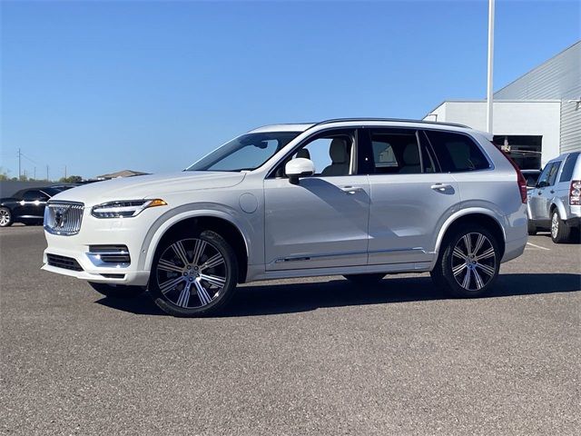 2024 Volvo XC90 Recharge Plug-In Hybrid Plus