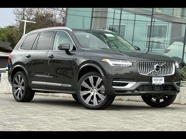 2024 Volvo XC90 Recharge Plug-In Hybrid Plus Bright Theme