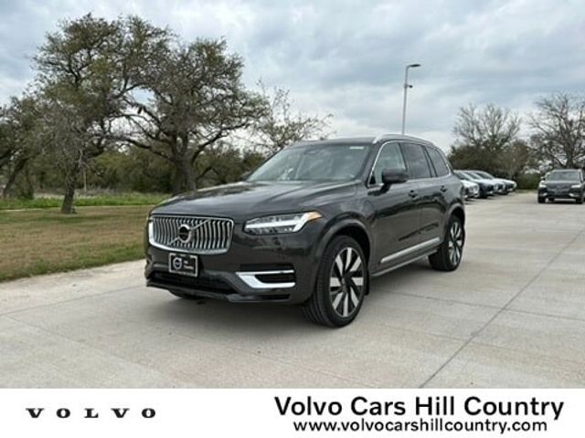 2024 Volvo XC90 Recharge Plug-In Hybrid Plus Bright Theme