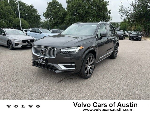 2024 Volvo XC90 Recharge Plug-In Hybrid Plus Bright Theme