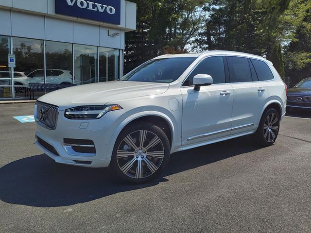 2024 Volvo XC90 Recharge Plug-In Hybrid Plus Bright Theme