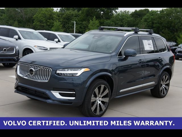 2024 Volvo XC90 Recharge Plug-In Hybrid Plus Bright Theme