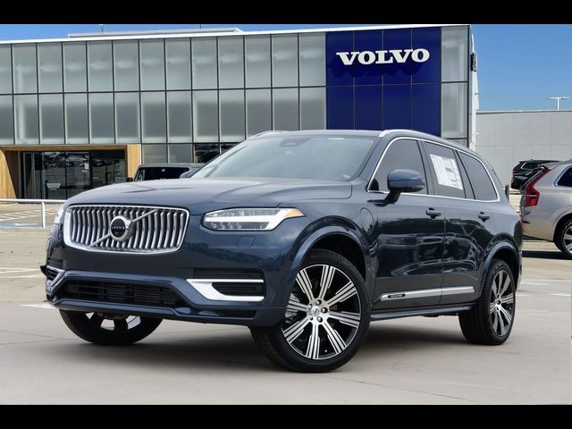 2024 Volvo XC90 Recharge Plug-In Hybrid Plus Bright Theme