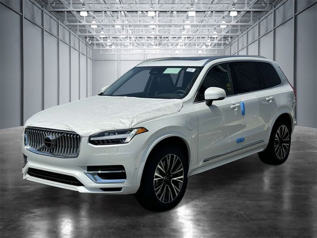 2024 Volvo XC90 Recharge Plug-In Hybrid Plus Bright Theme