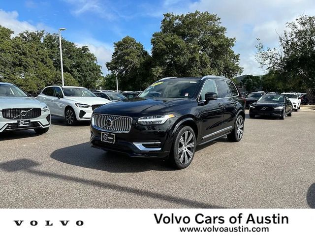 2024 Volvo XC90 Recharge Plug-In Hybrid Plus Bright Theme