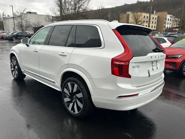 2024 Volvo XC90 Recharge Plug-In Hybrid Plus Bright Theme