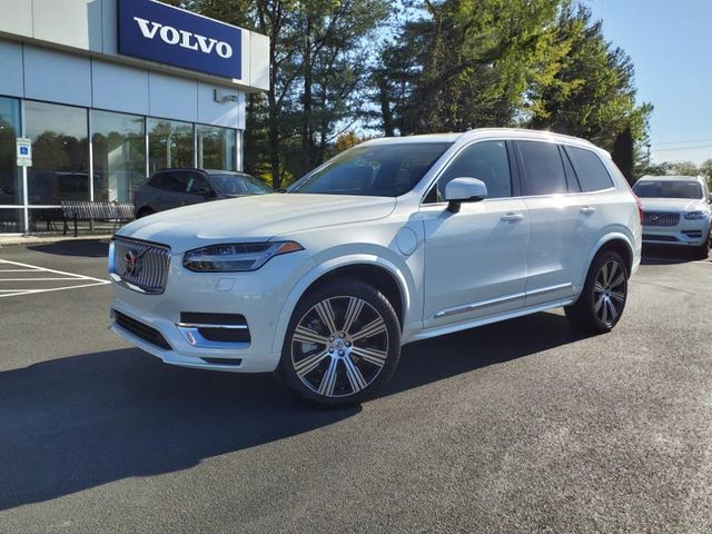 2024 Volvo XC90 Recharge Plug-In Hybrid Plus Bright Theme