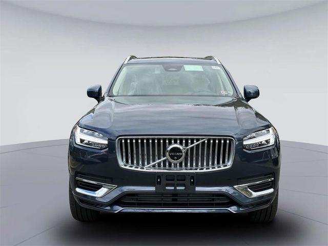 2024 Volvo XC90 Recharge Plug-In Hybrid Plus Bright Theme