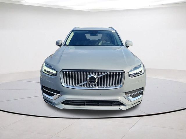 2024 Volvo XC90 Recharge Plug-In Hybrid Plus Bright Theme