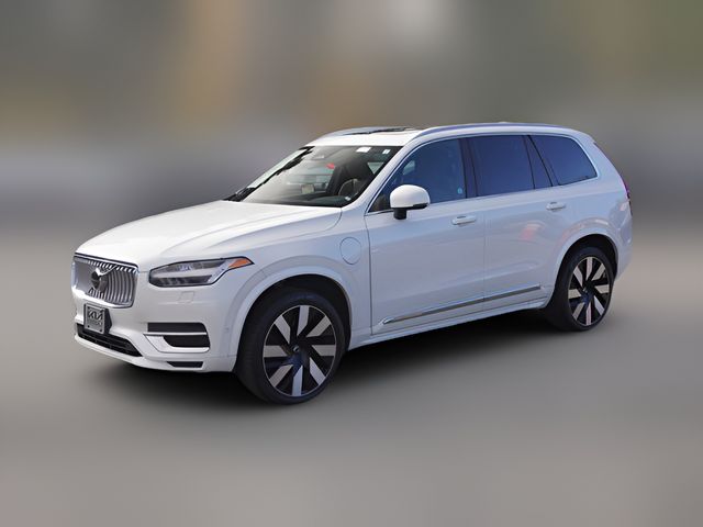 2024 Volvo XC90 Recharge Plug-In Hybrid Plus Bright Theme