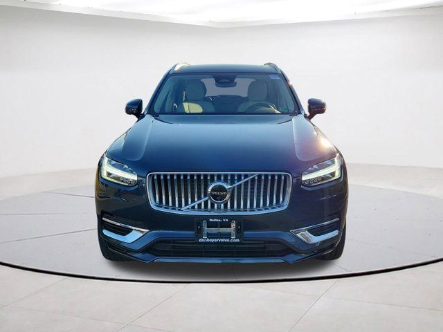 2024 Volvo XC90 Recharge Plug-In Hybrid Plus Bright Theme