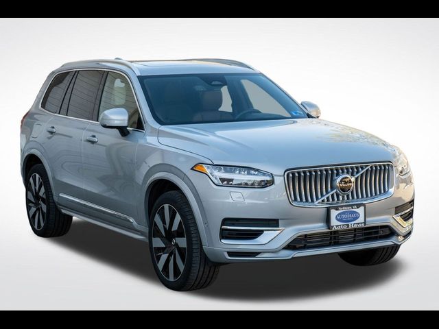 2024 Volvo XC90 Recharge Plug-In Hybrid Plus Bright Theme