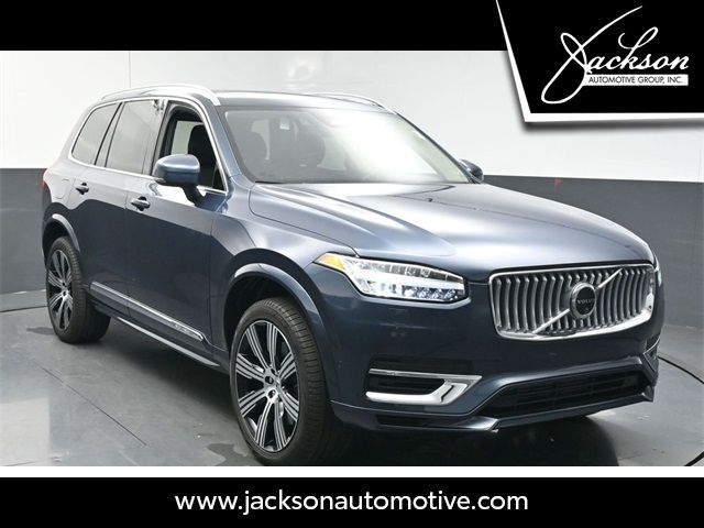 2024 Volvo XC90 Recharge Plug-In Hybrid Plus Bright Theme