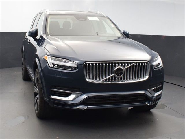 2024 Volvo XC90 Recharge Plug-In Hybrid Plus Bright Theme