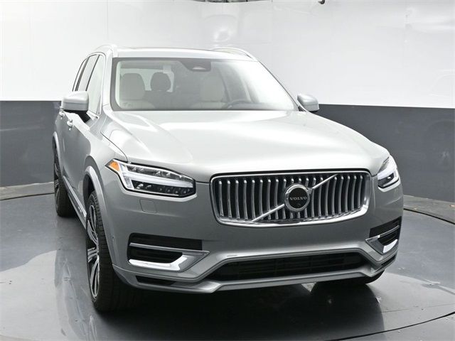 2024 Volvo XC90 Recharge Plug-In Hybrid Plus Bright Theme