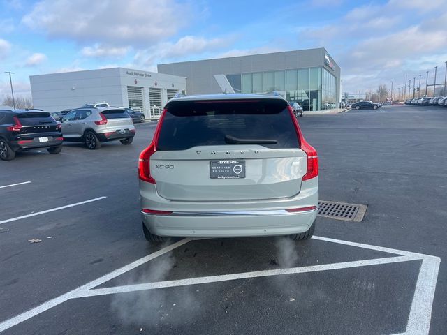 2024 Volvo XC90 Recharge Plug-In Hybrid Plus Bright Theme