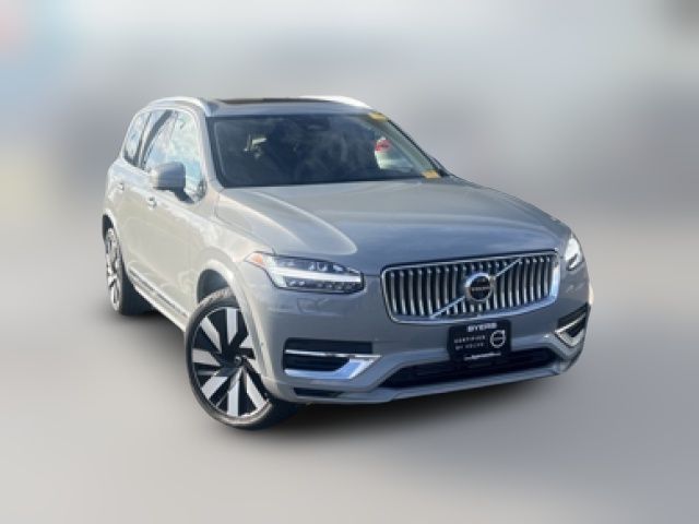 2024 Volvo XC90 Recharge Plug-In Hybrid Plus Bright Theme