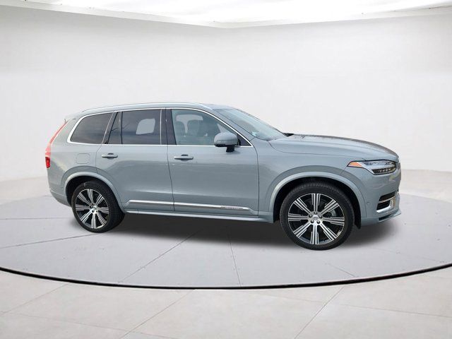 2024 Volvo XC90 Recharge Plug-In Hybrid Plus Bright Theme
