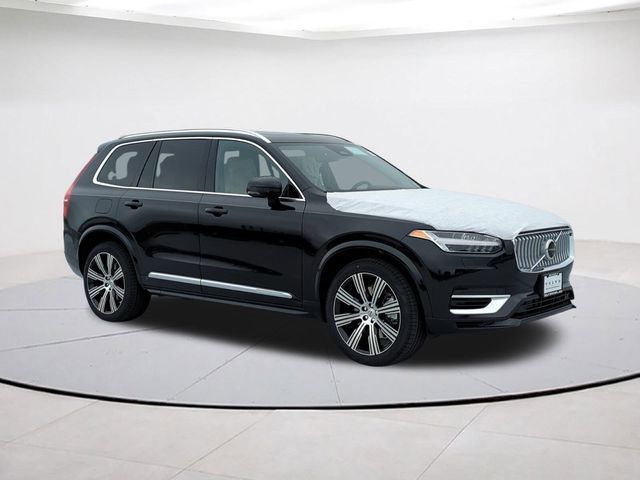 2024 Volvo XC90 Recharge Plug-In Hybrid Ultimate Bright Theme