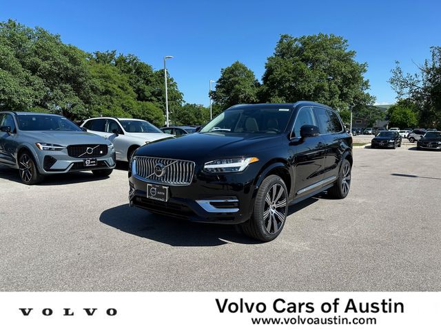 2024 Volvo XC90 Recharge Plug-In Hybrid Ultimate Bright Theme