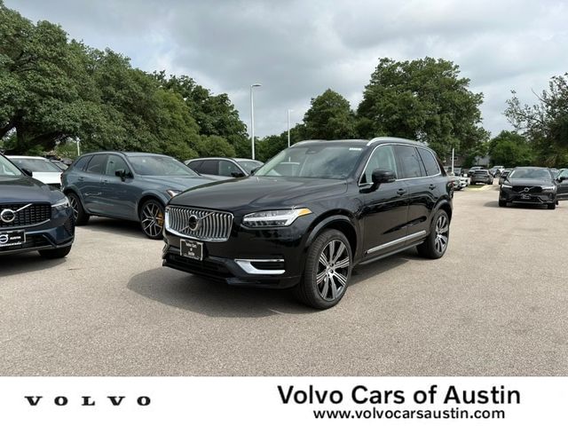 2024 Volvo XC90 Recharge Plug-In Hybrid Ultimate Bright Theme