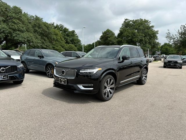 2024 Volvo XC90 Recharge Plug-In Hybrid Ultimate Bright Theme