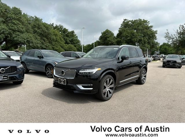 2024 Volvo XC90 Recharge Plug-In Hybrid Ultimate Bright Theme